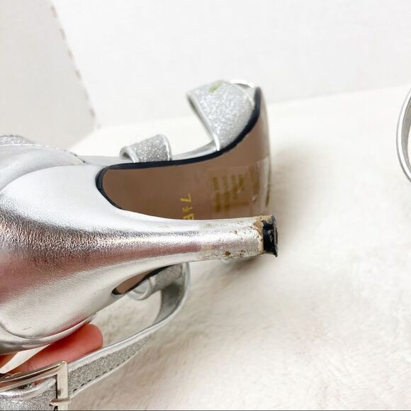 Dyeables Amber Silver Glitter Sandals Heels Sz 7.5B - Picture 8 of 9